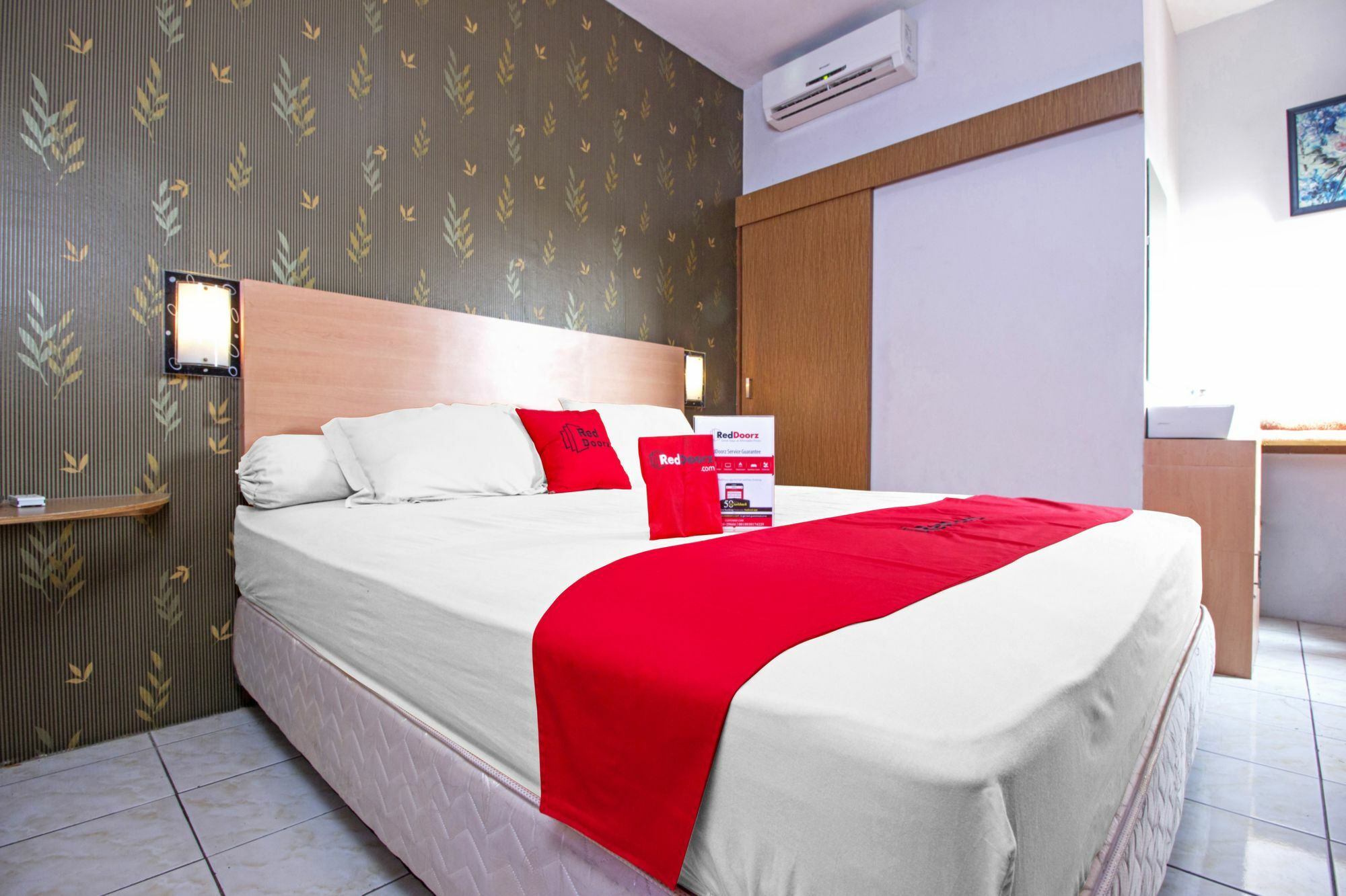 Reddoorz Syariah Near Btc Fashion Mall Bandung Dış mekan fotoğraf