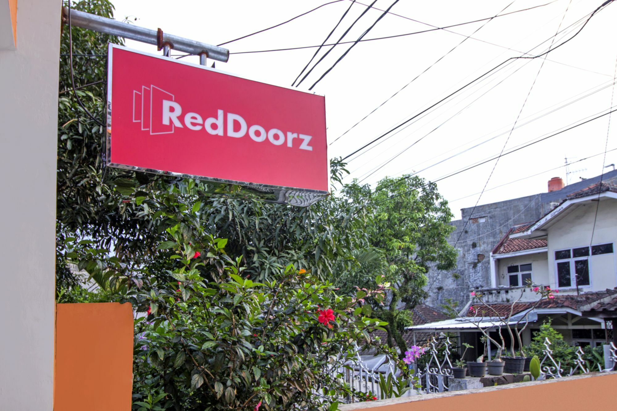 Reddoorz Syariah Near Btc Fashion Mall Bandung Dış mekan fotoğraf