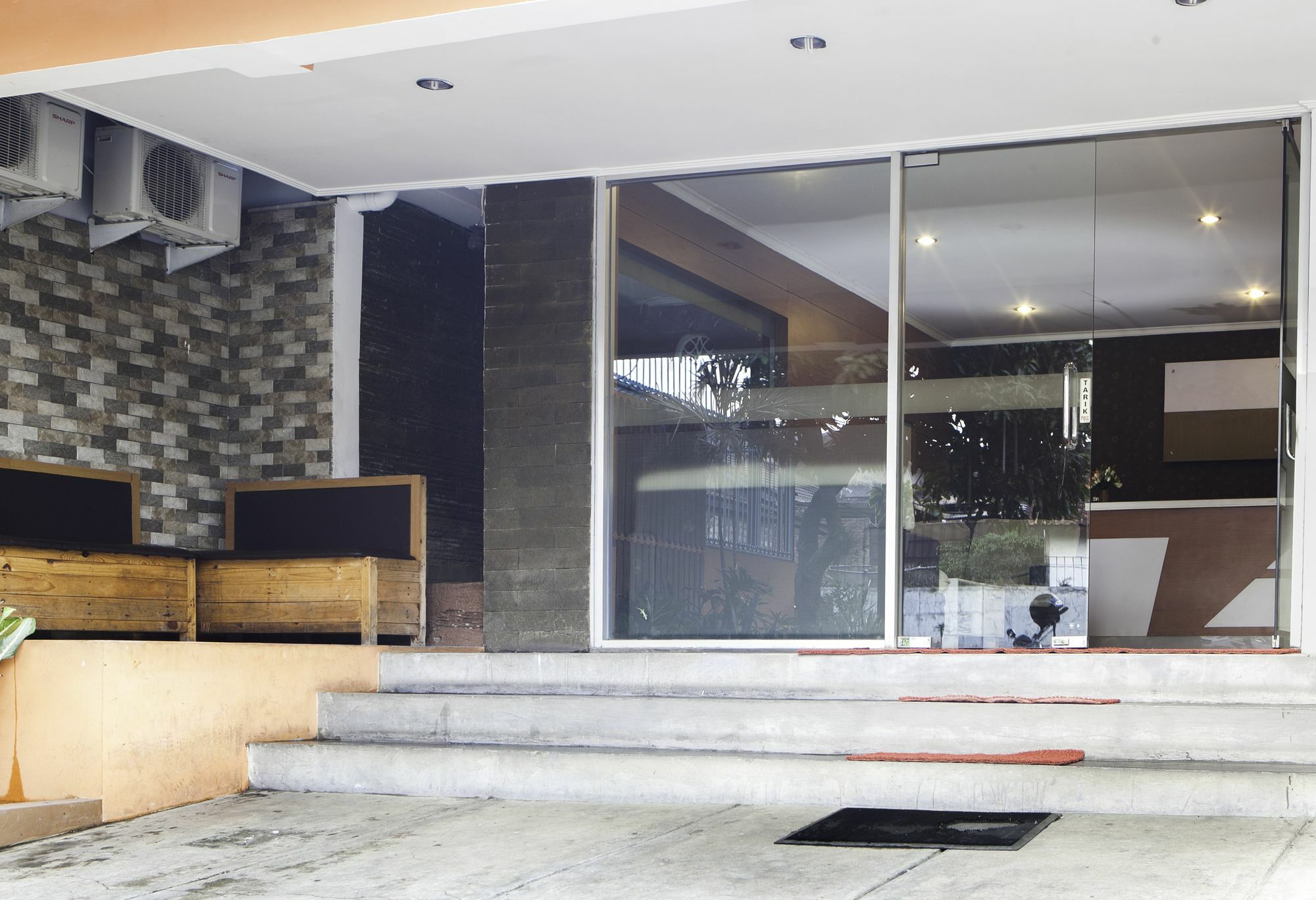 Reddoorz Syariah Near Btc Fashion Mall Bandung Dış mekan fotoğraf