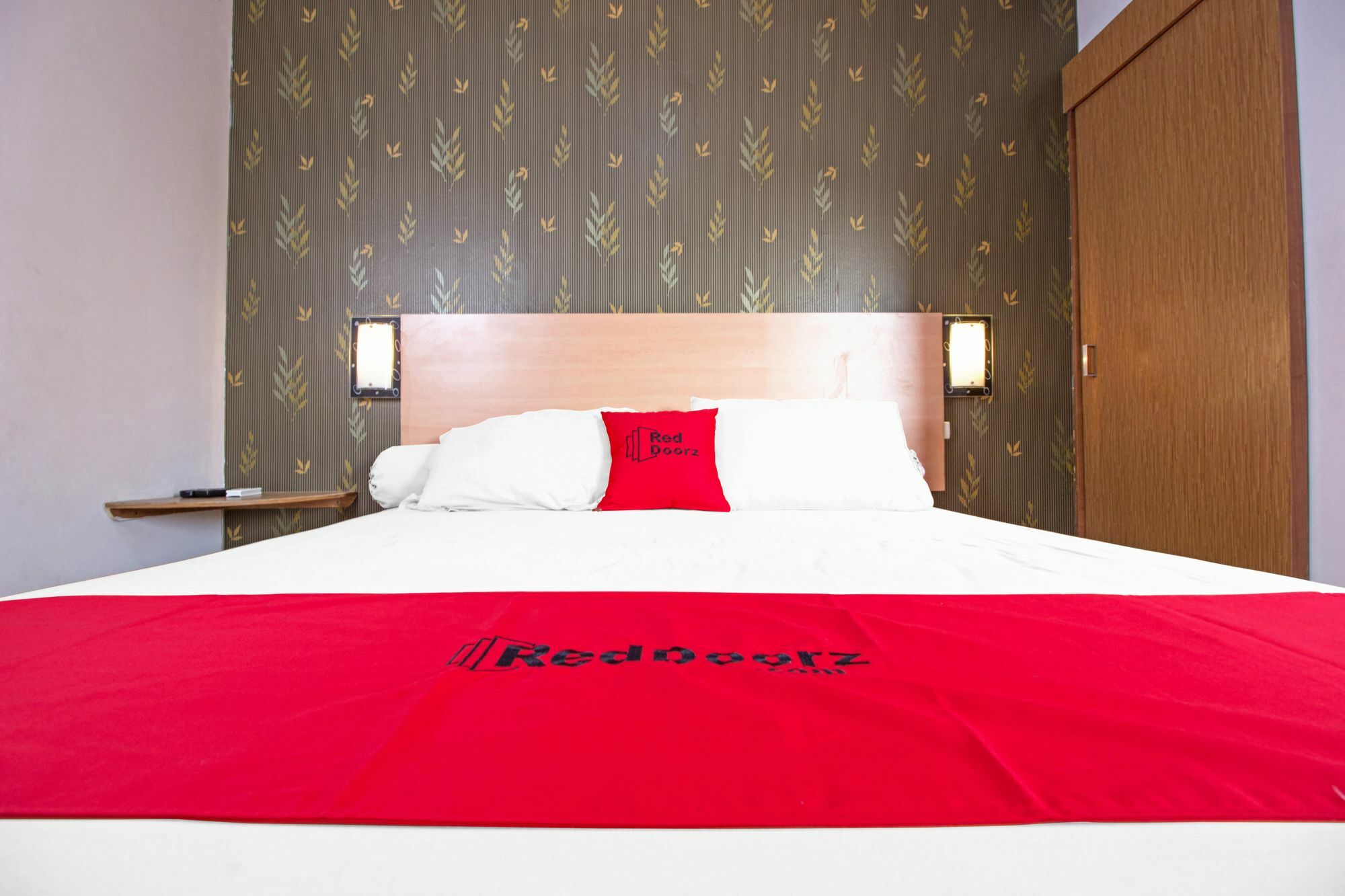 Reddoorz Syariah Near Btc Fashion Mall Bandung Dış mekan fotoğraf